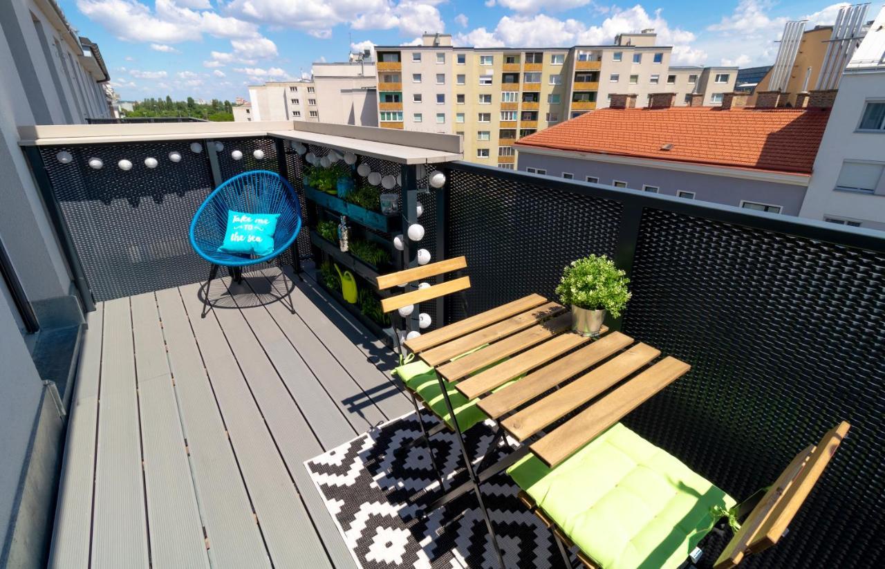 Boutique Sky City Apt. With Balcony / Top Spot Vienna Luaran gambar
