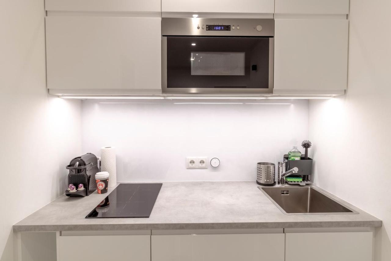 Boutique Sky City Apt. With Balcony / Top Spot Vienna Luaran gambar