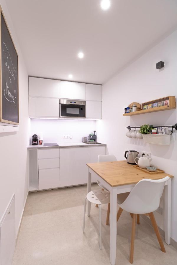 Boutique Sky City Apt. With Balcony / Top Spot Vienna Luaran gambar